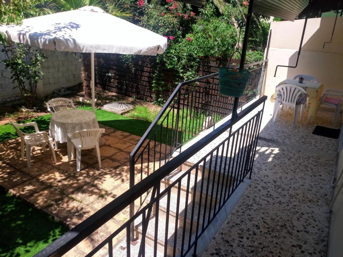 Néa Péramos Anais Apartment מראה חיצוני תמונה